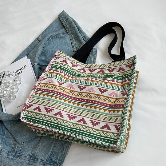 Damen Jute-Tasche mit kunstvollem Ethnomuster und praktischen Henkeln Nord Taschen