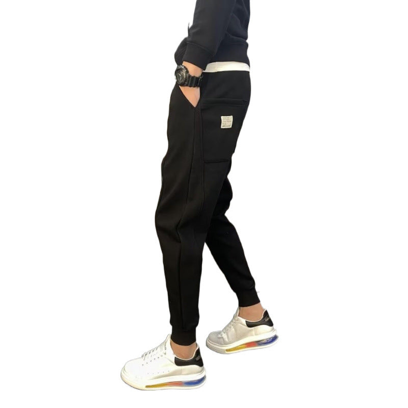 Herren Jogginghose mit tailliertem Tapered‑Schnitt, Bügelfalte und elastischen Bündchen Nord Taschen
