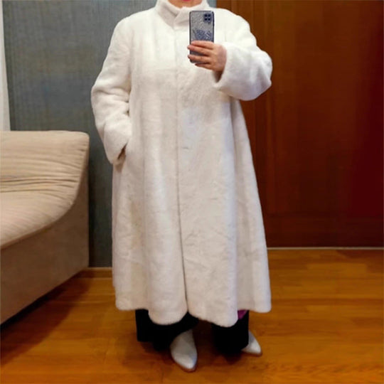 Damen Maxi Kunstfell-Mantel mit Oversize-Schnitt und aufgesetzten Taschen Nord Taschen