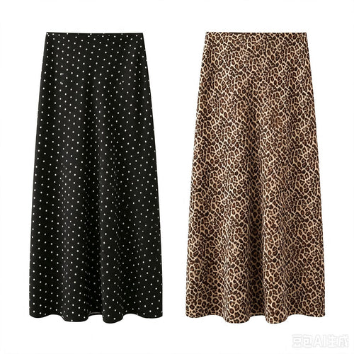 Damen Midirock aus fließender Satinqualität in A‑Linie mit Leo‑Print Nord Taschen