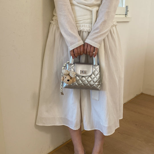 Damen Verspieltes Handtaschen-Set mit niedlichem Teddy-Anhänger Nord Taschen