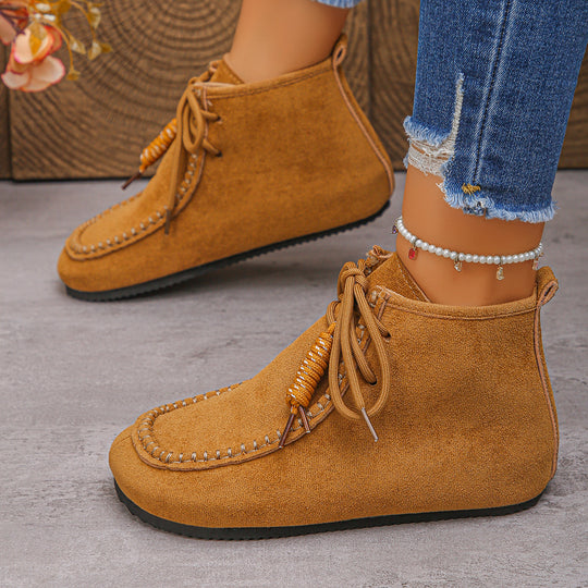 Damen Velours‑Mokassin‑Stiefelette mit handgenähter Ziernaht und Quasten‑Schnürung Nord Taschen