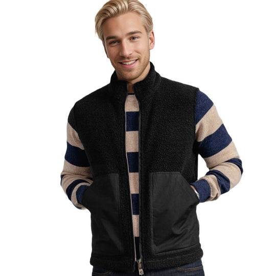 Damen Kurz geschnittene Bouclé-Fleece-Weste mit Stehkragen, Zwei-Wege-Reißverschluss und kontrastierenden Aufsatztaschen Nord Taschen