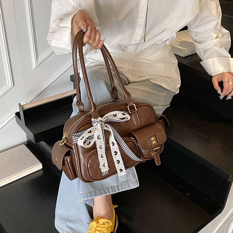 Damen praktische Handtasche mit verspieltem Design Nord Taschen