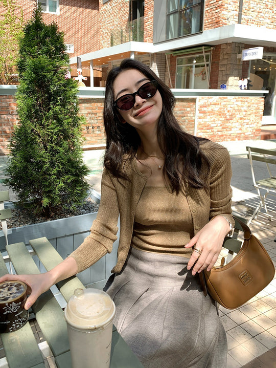 Damen Leichtes Ripp-Twinset aus Glanzgarn mit Spaghettitop und Knopfcardigan Nord Taschen