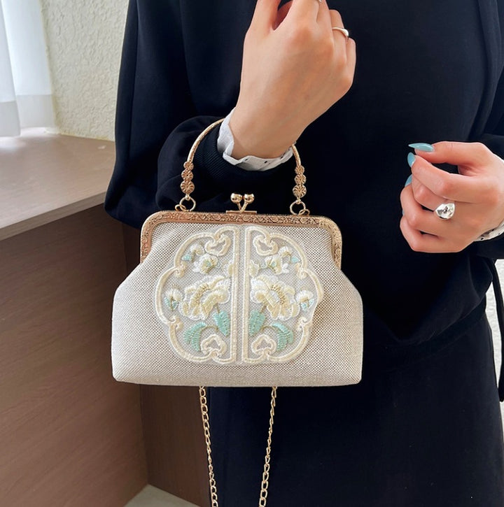 Damen elegante Handtasche mit floraler Stickerei Nord Taschen