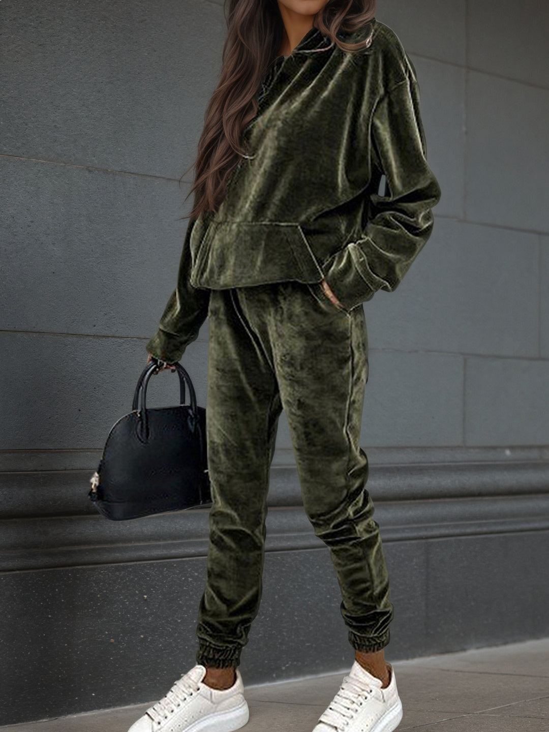 Damen Samt-Hoodie- und Jogginghose-Set mit Oversize-Schnitt Nord Taschen