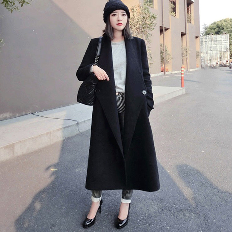 Damen Midilanger taillierter Wollmix-Longcoat mit Schalkragen, Eingrifftaschen und dezenten Zierknöpfen Nord Taschen