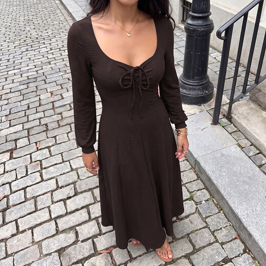 Damen Elegantes Maxikleid mit Schnürdetails Nord Taschen