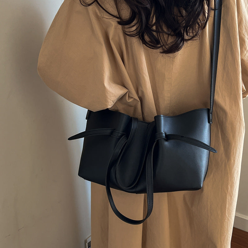 Damen elegante Shopper-Tasche mit praktischen Fächern Nord Taschen