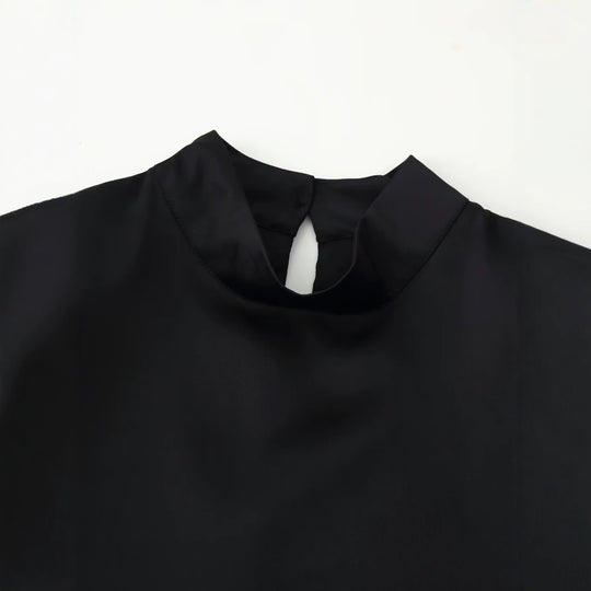 Damen Asymmetrisches Satin-Top mit Spitzenbesatz, Stehkragen und Glockenärmeln Nord Taschen
