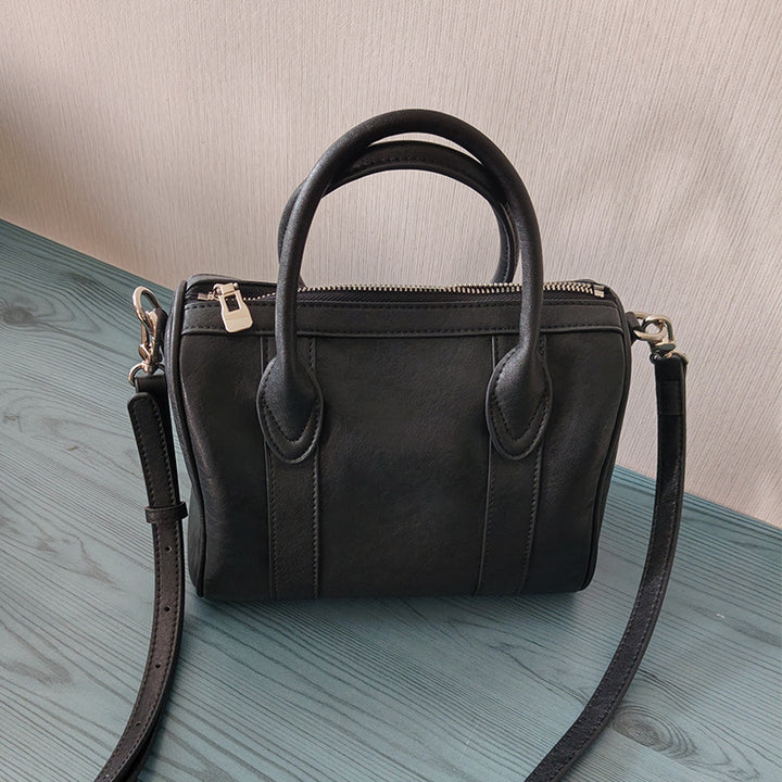 Damen modische Handtasche mit verstellbarem Schulterriemen und trendigem Design Nord Taschen