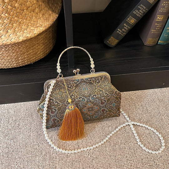 Damen elegante Clutch-Tasche mit kunstvollen Verzierungen Nord Taschen