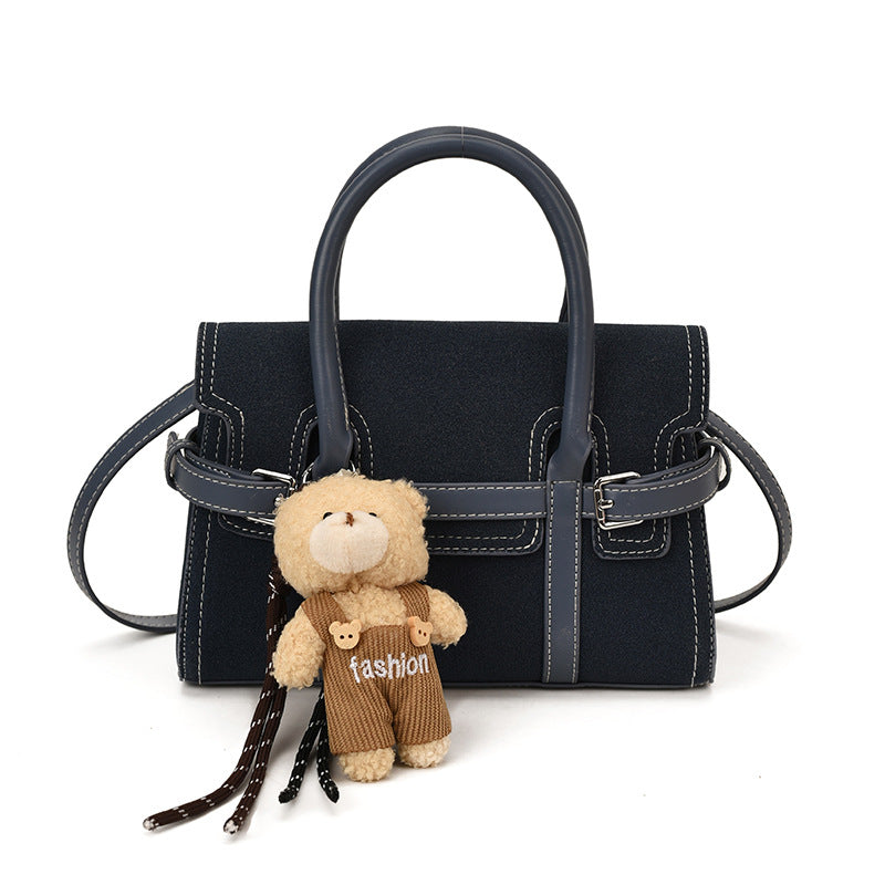Damen elegante Handtasche mit Bärenanhänger Nord Taschen