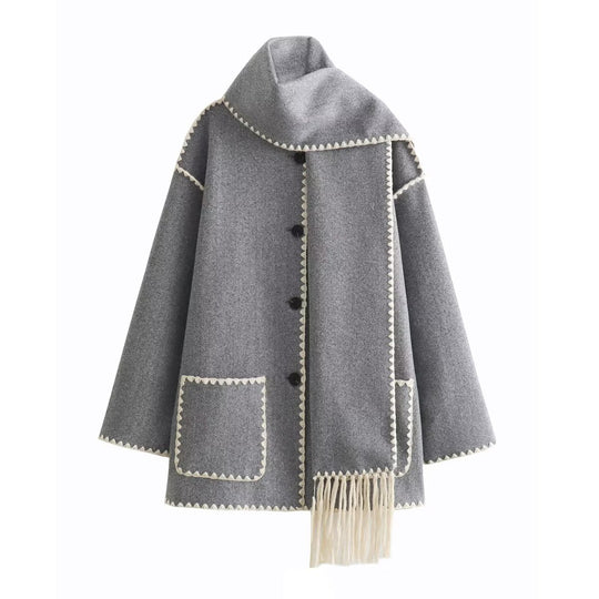 Damen Kurze Capejacke im Vintage-Stil mit übergroßem Schalkragen, kontrastierender Zierkante und Fransenbesatz Nord Taschen