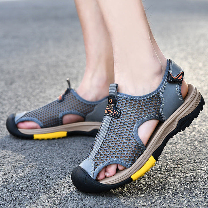 Herren Atmungsaktive Outdoor-Sandalen mit rutschfester Sohle und verstellbarem Riemen