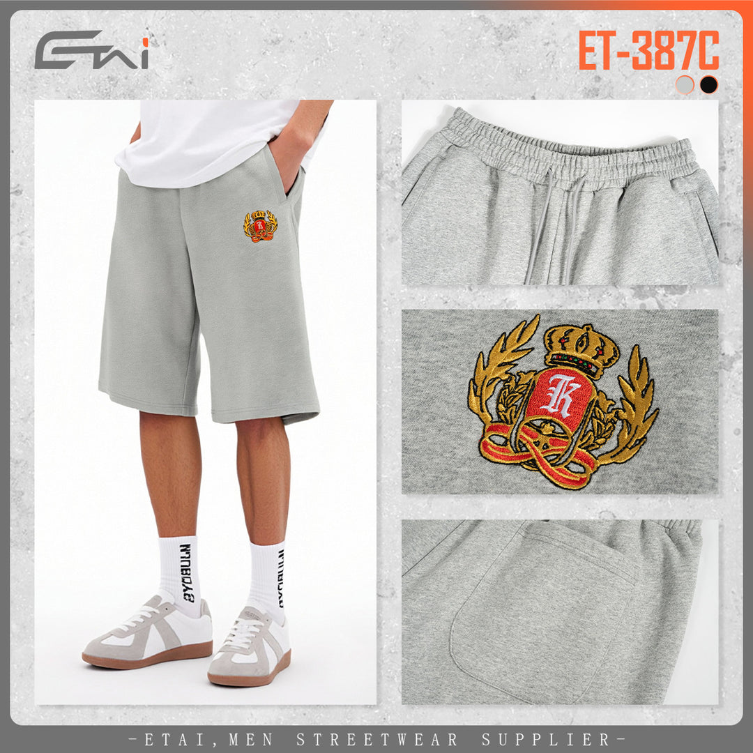 Herren Knieumspielende French-Terry Sweatshorts mit Kordelzug und gesticktem Wappen Nord Taschen