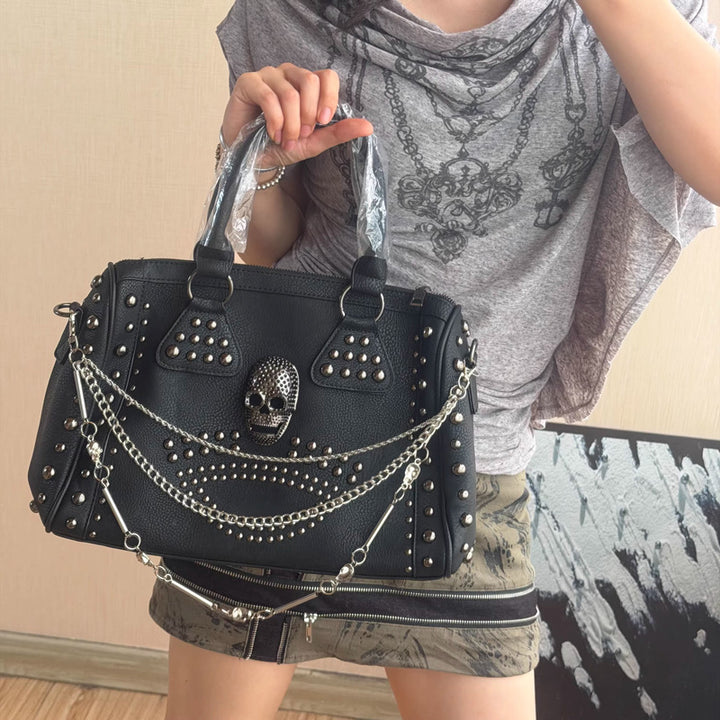Damen Hobo-Tasche mit dekorativem Totenkopf-Design und robusten Nieten Nord Taschen