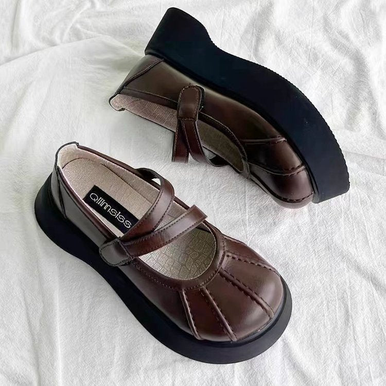 Damen Bequeme Plateauschuhe mit verstellbarem Riemen und stützendem Fußbett Nord Taschen