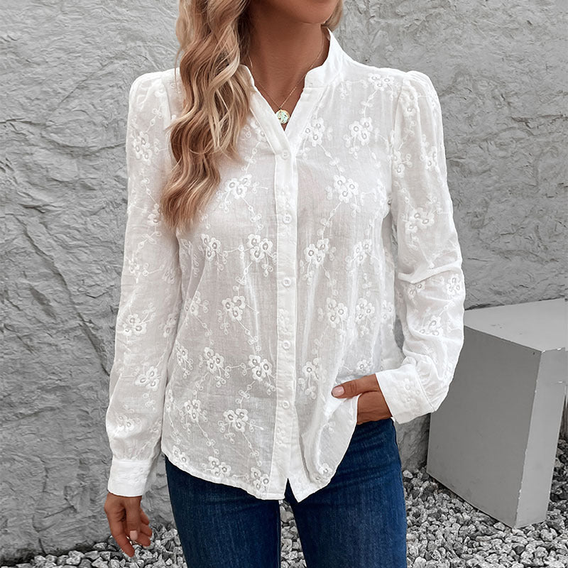 Damen Leichte bestickte Voile-Bluse mit Stehkragen und durchgehender Knopfleiste Nord Taschen