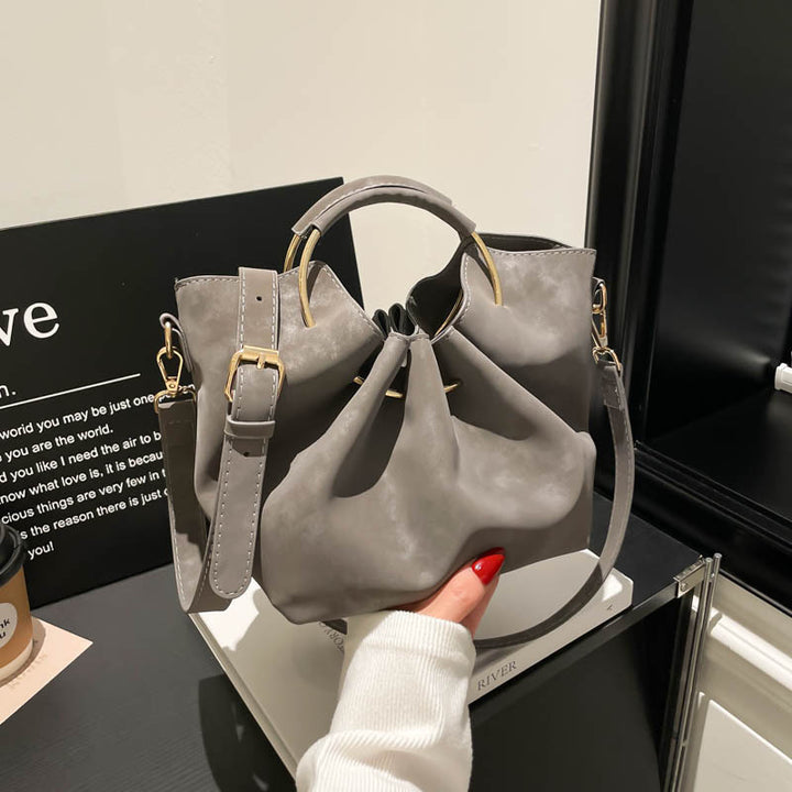 Damen Hobo-Tasche mit elegantem Raffung und stilvollem Metallhenkel Nord Taschen