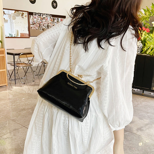 Damen Vintage-Handtasche mit elegantem Kettenriemen Nord Taschen