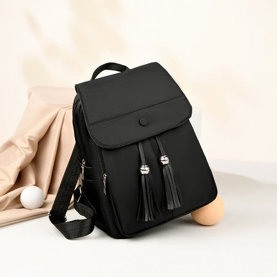 Damen modischer Rucksack mit Quasten Nord Taschen