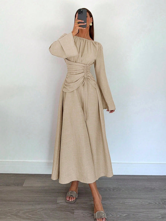 Damen Maxikleid mit geraffter Taillen-Schnürung und Glockenärmeln Nord Taschen