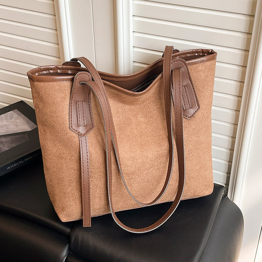 Damen elegante Schultertasche aus strapazierfähigem Material Nord Taschen
