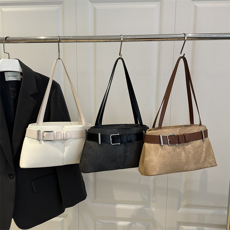 Damen elegante Schultertasche mit modernem Gurtverschluss Nord Taschen