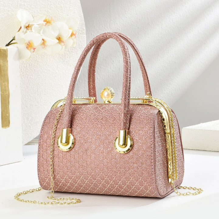 Damen Handtasche mit eleganter Struktur und schimmernden Details Nord Taschen