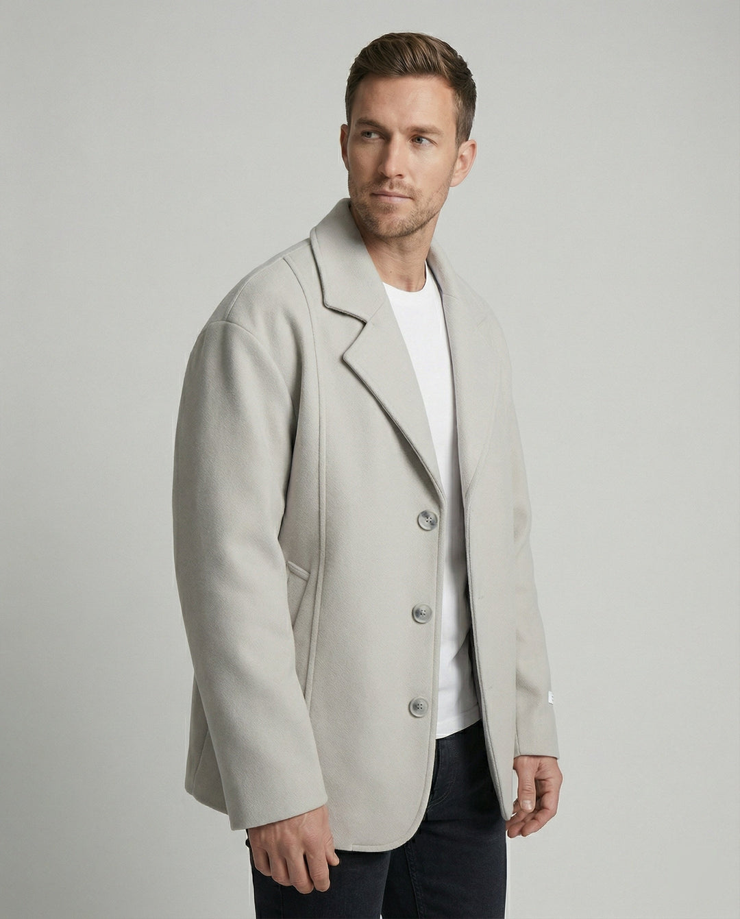 Herren kurzer Wollmix-Sakko mit kastiger Silhouette, tiefem Revers und verdeckten Eingrifftaschen