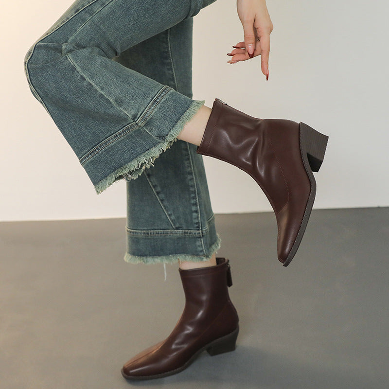 Damen Minimalistische Sock‑Ankleboot aus Glattleder mit hinterem Reißverschluss und sculpted Blockabsatz Nord Taschen