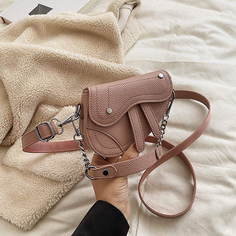 Damen Mini-Handtasche im modernen, strukturierten Design Nord Taschen