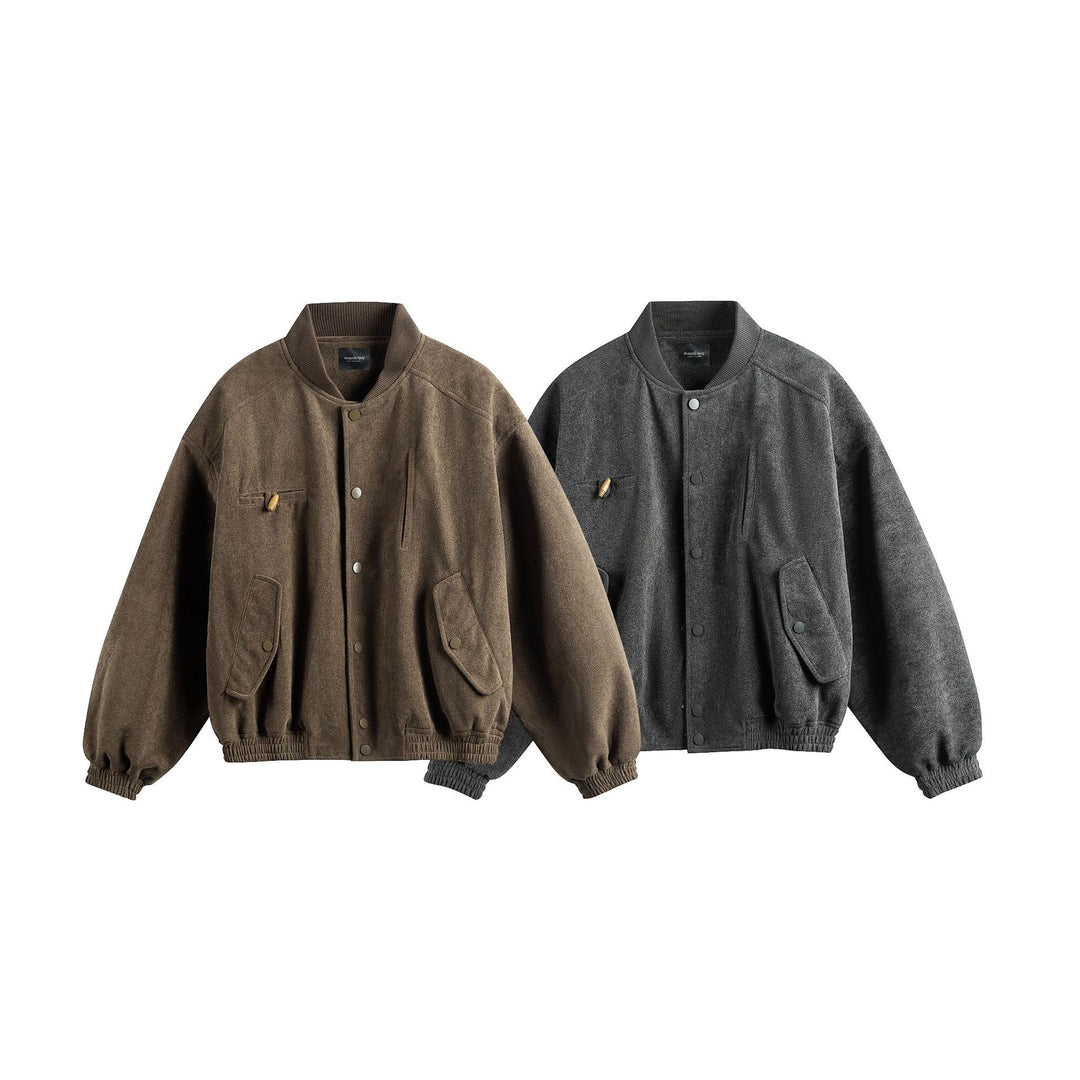 Unisex Boxy-Softsuede-Blouson mit Druckknopfleiste, Pattentaschen und geripptem Saum Nord Taschen