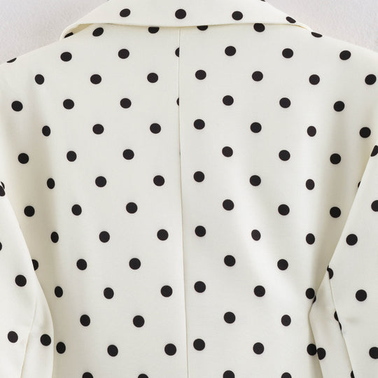 Damen Kurzblazer mit Punktmuster, tailliertem Schnitt und Reverskragen Nord Taschen