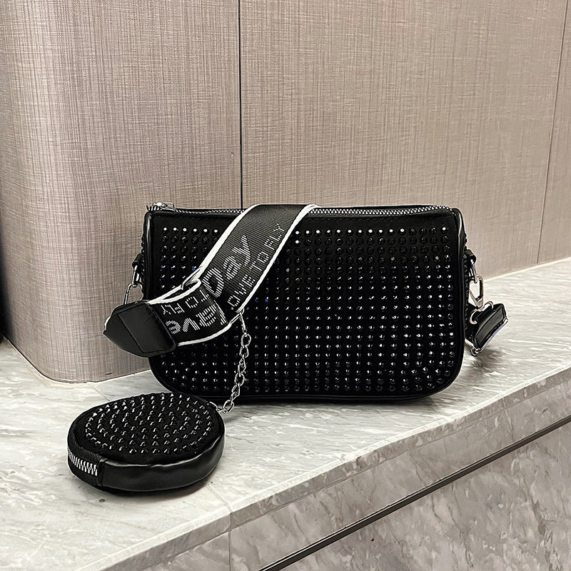 Damen Glamouröse Umhängetasche aus Kunstleder mit funkelnden Strassverzierungen Nord Taschen