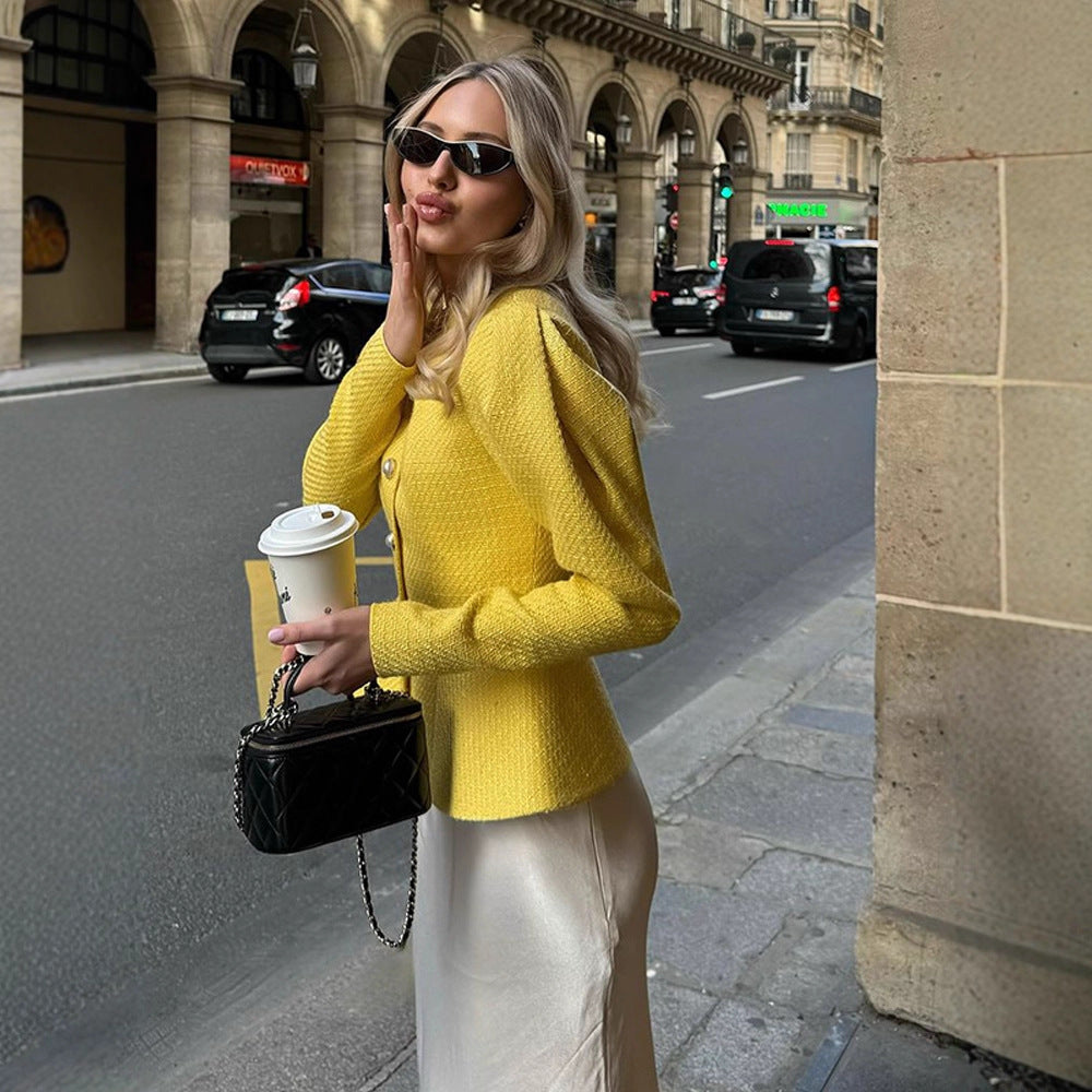 Damen Taillierter Bouclé-Peplum-Blazer mit Zierknöpfen Nord Taschen
