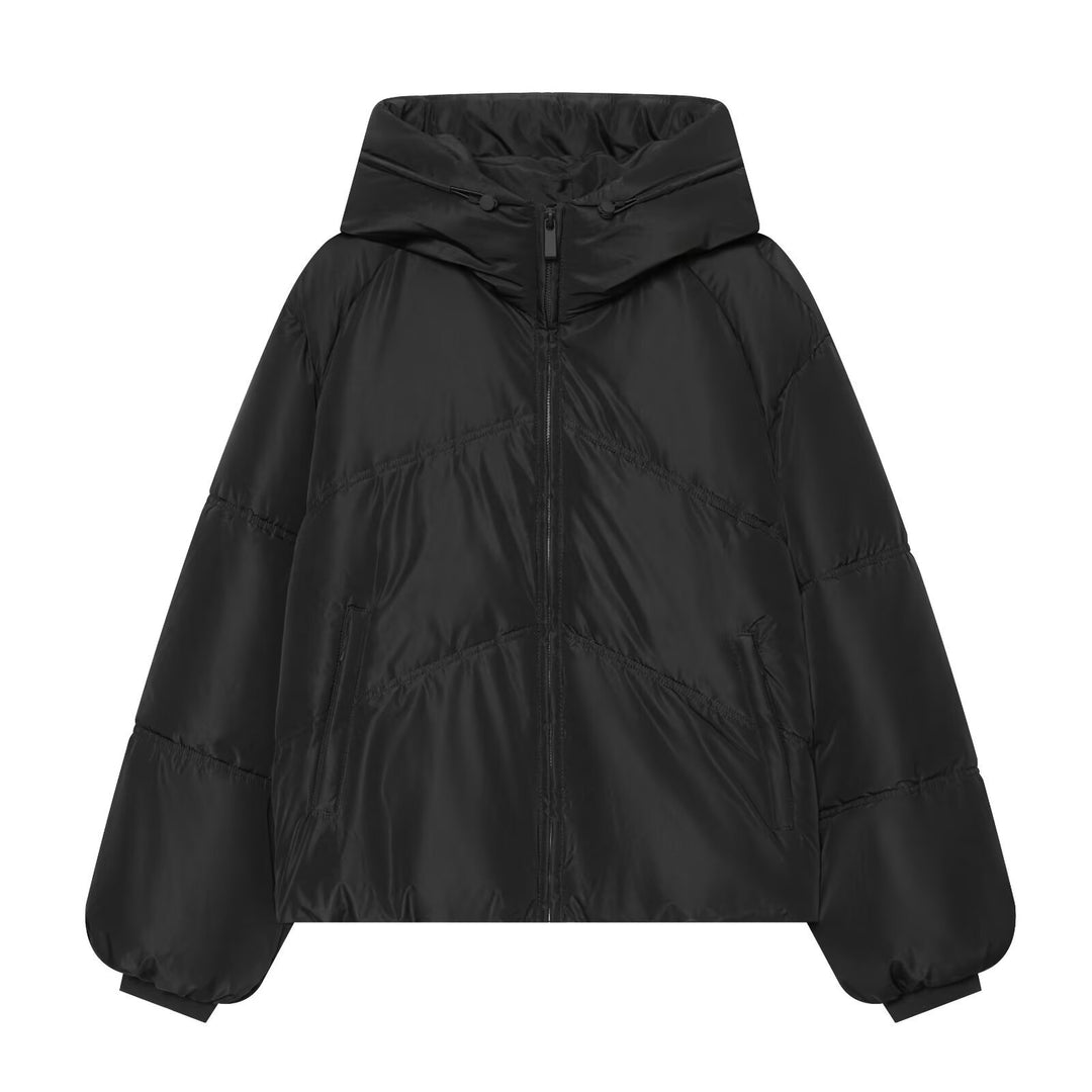 Damen Kurz geschnittene wattierte Oversize‑Steppjacke mit hohem Stehkragen und Kapuze Nord Taschen