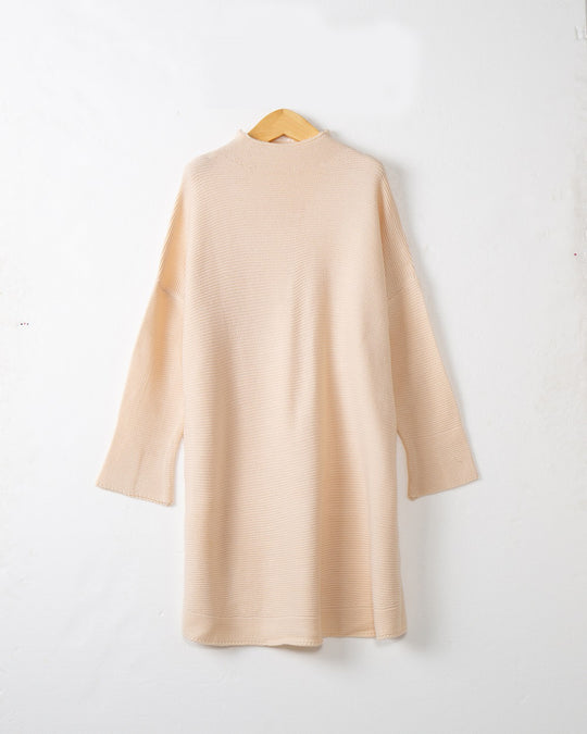 Damen Oversize Strick-Tunika mit kurzem Stehkragen und überschnittener Schulter Nord Taschen