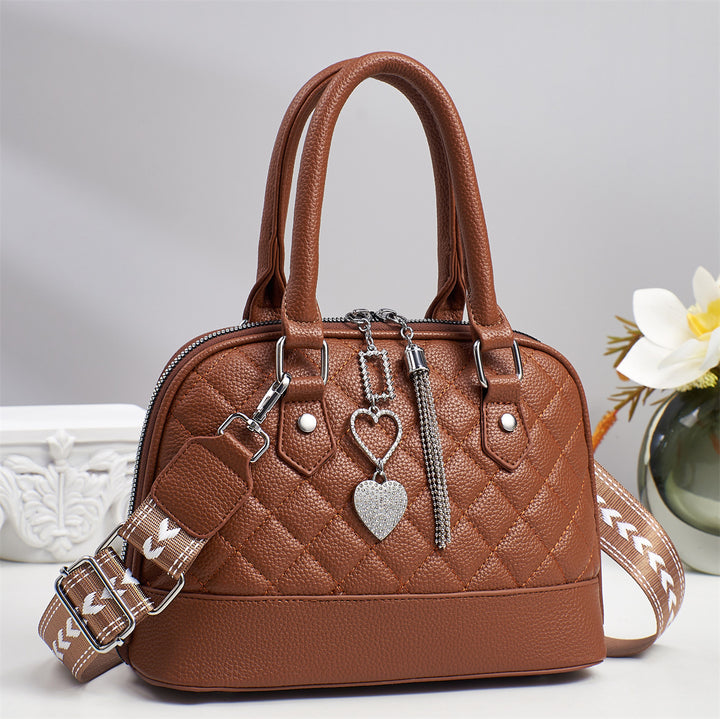 Damen elegante Handtasche mit elegantem Karomuster und modischen Anhängern Nord Taschen