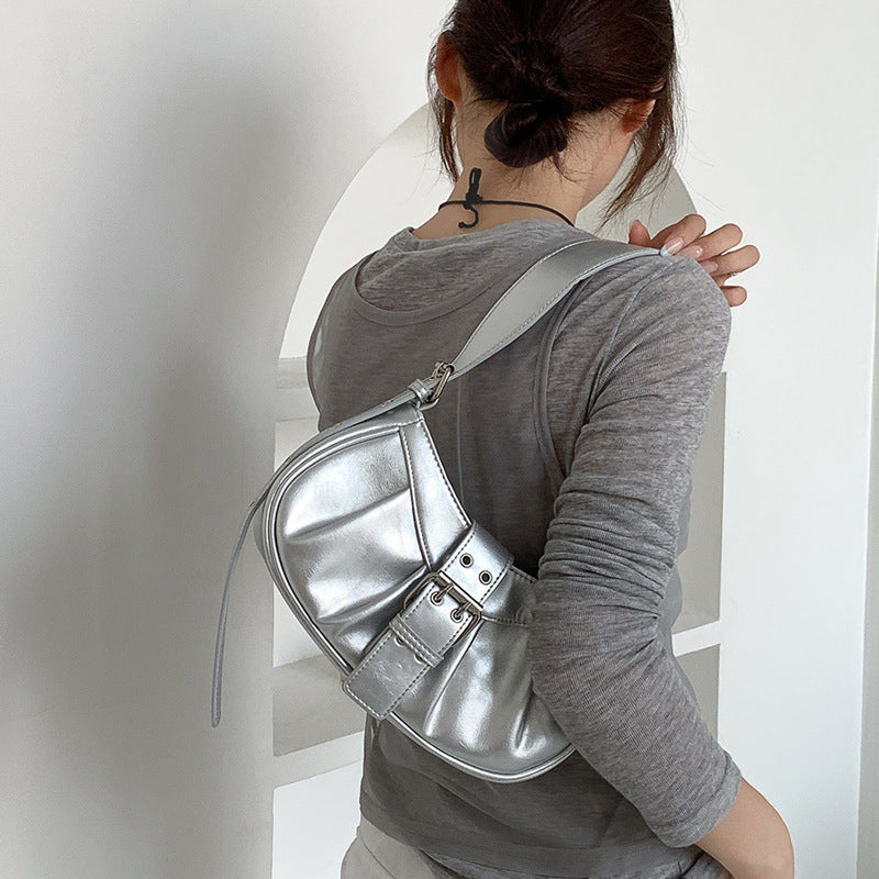 Damen Hobo-Tasche mit elegantem Faltendesign und modernem Gürtelverschluss Nord Taschen