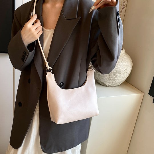 Damen stilvolle Schultertasche mit elegantem Strukturdesign Nord Taschen