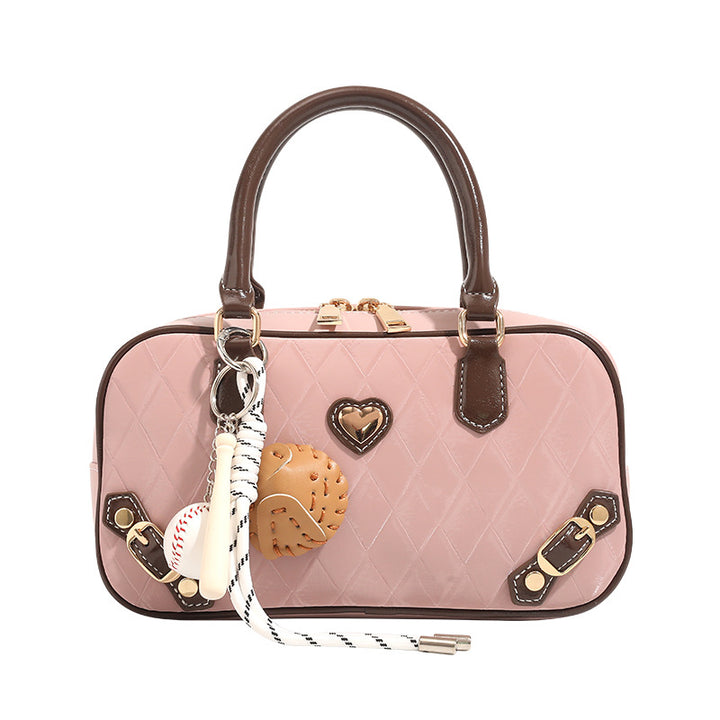 Damen eleganter Markenhandtasche mit verspieltem Schmuckanhänger Nord Taschen