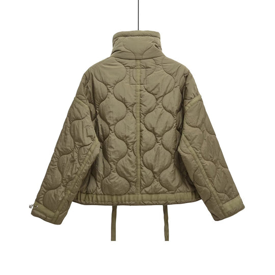 Damen 200+ gesteppte Cropped‑Kurzjacke mit hohem Stehkragen, Tunnelzug und aufgesetzten Taschen Nord Taschen