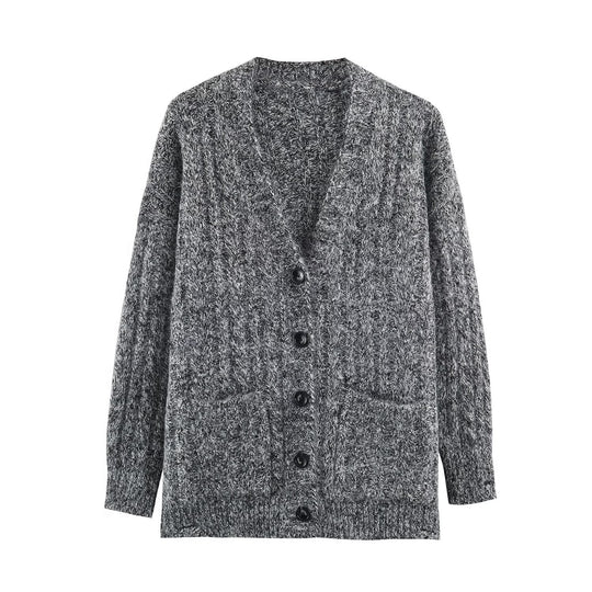 Damen Grobgestrickter Oversize-Cardigan mit Zopfstrick V-Ausschnitt und aufgesetzten Taschen Nord Taschen