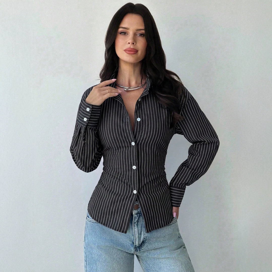 Damen Taillierte Streifen‑Hemdbluse mit Reverskragen und figurformender Taille Nord Taschen