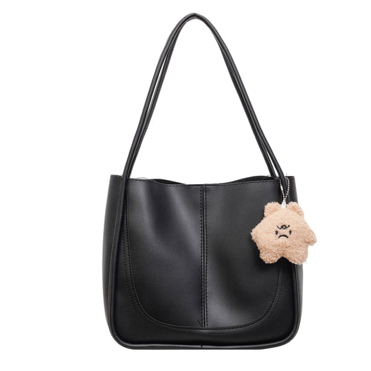 Damen modische Tragetasche mit stilvollen akzentuierten Details Nord Taschen