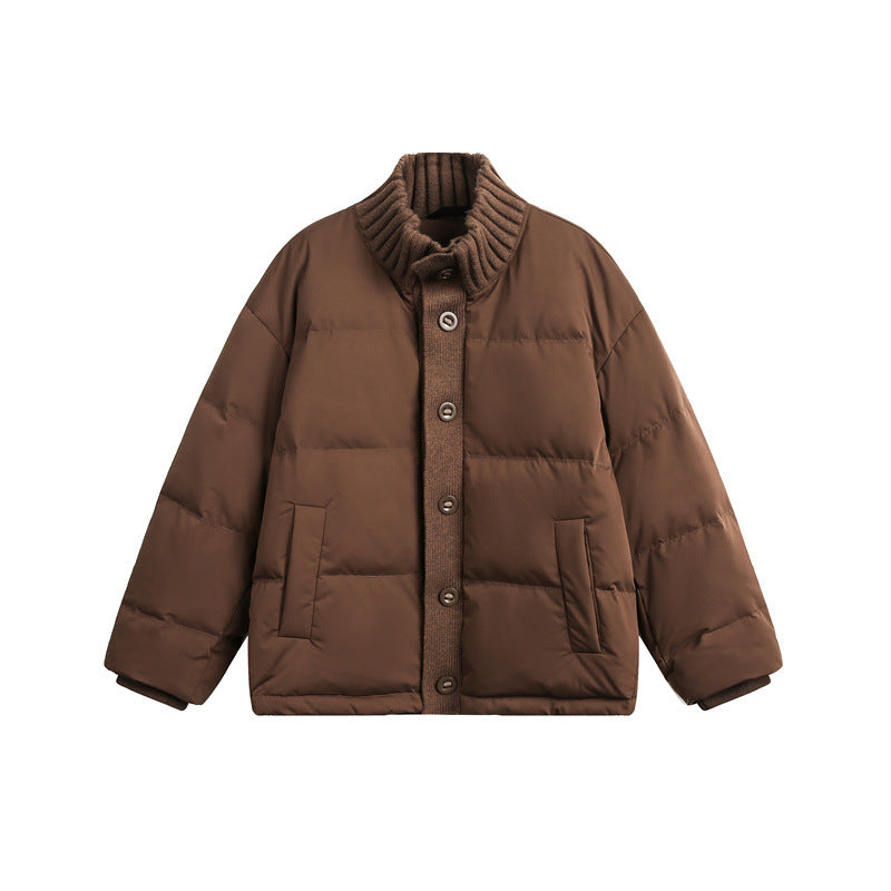 Unisex Kurze gesteppte Oversize-Wattierjacke mit Rippenkragen und Druckknopfverschluss Nord Taschen