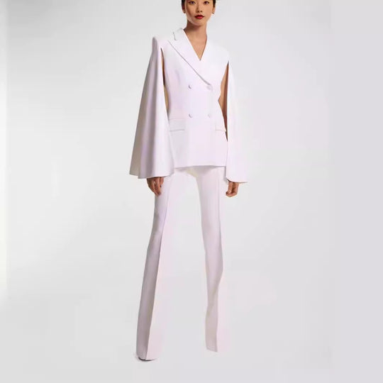 Damen Doppelreihiger Blazer mit Cape-Ärmeln und taillierter Silhouette Nord Taschen